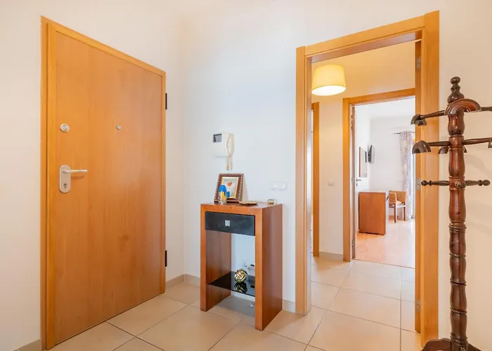 Beguest Center In דירה Olhão